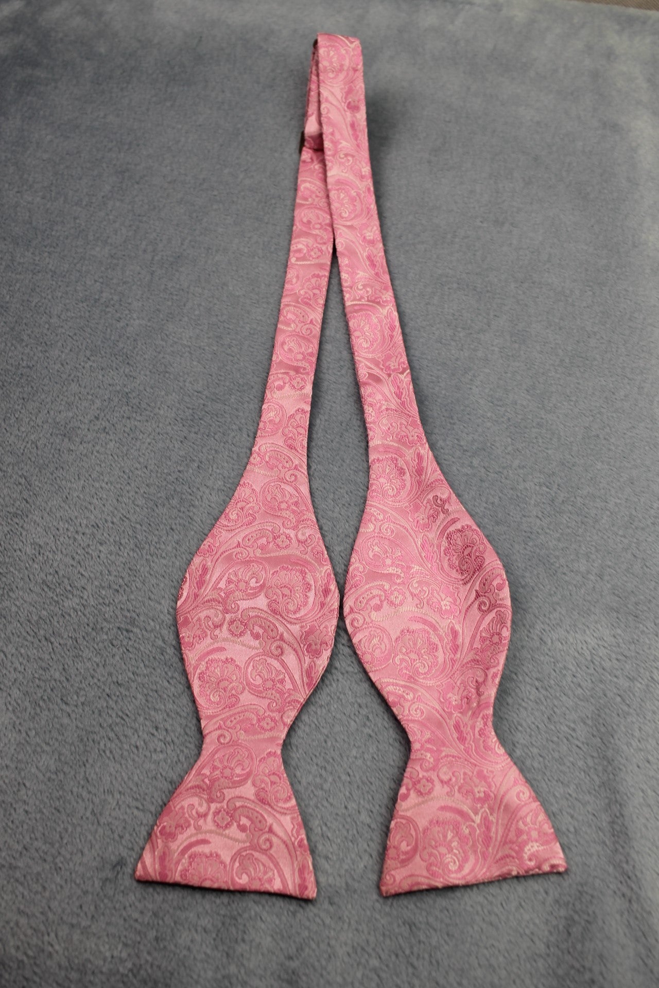 Vintage self tie thistle end pink jacquard pattern bow tie adjustable