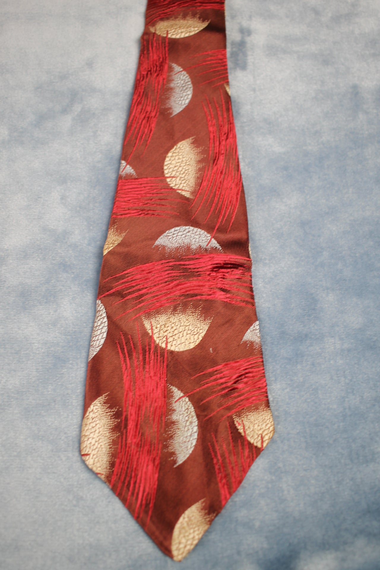 Vintage Stetson 1940s/50s red brown silver pattern swing tie