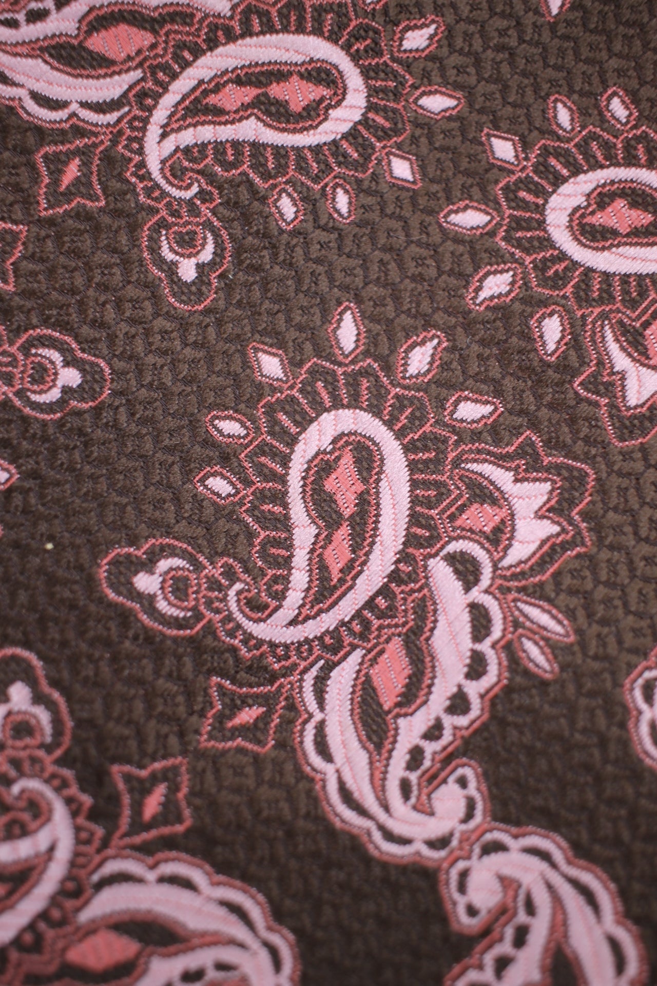 Vintage Tootal 1960s pink brown pattern kipper tie