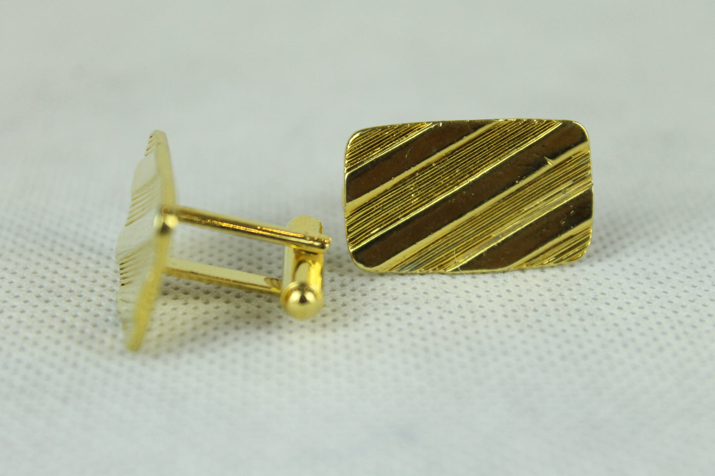 Vintage Gold Oblong Diagonal Stripe Cuff Links