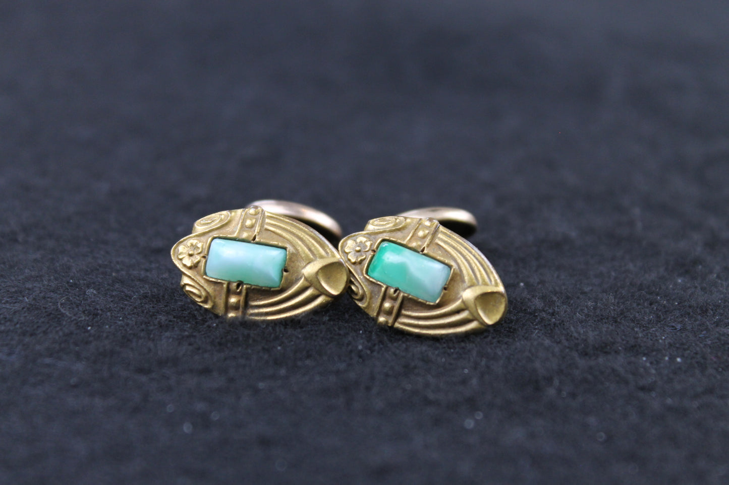 Vintage Oval Cufflinks with Green Aventurine Stone