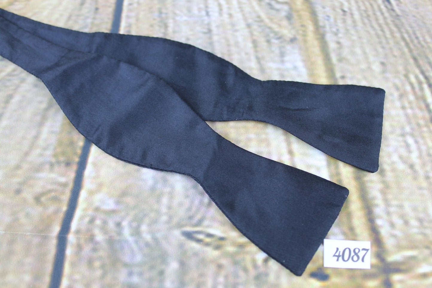 Vintage Self Tie Straight End Thistle Bow Tie Classic Black