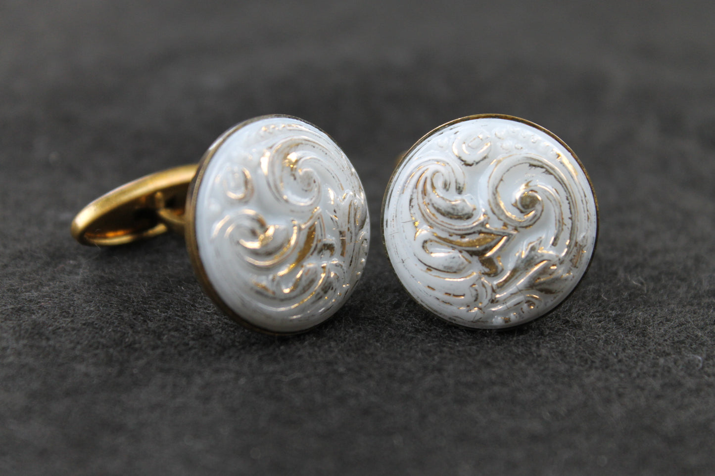 Vintage Pastel Relief Pattern Cufflinks