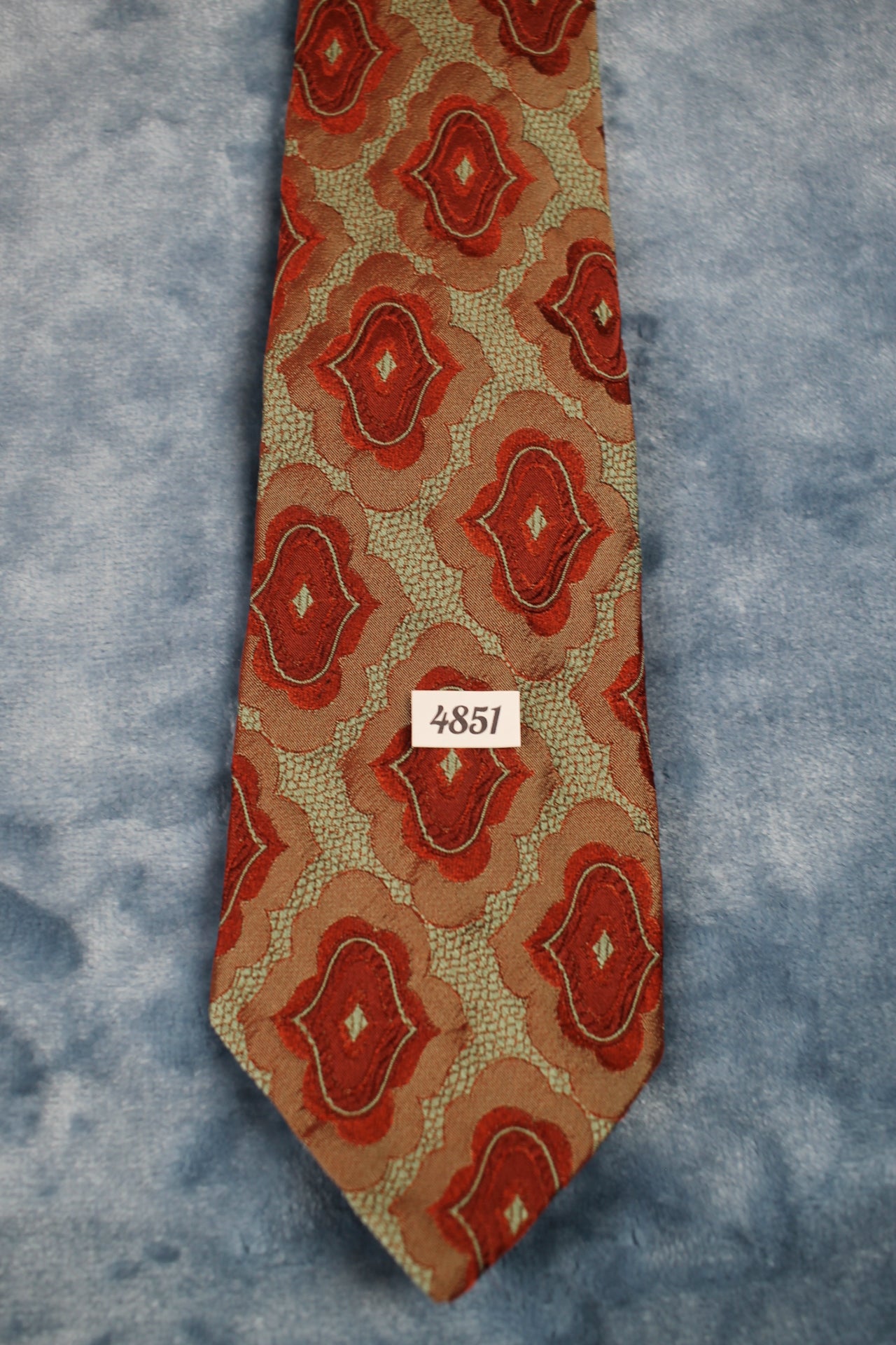 Vintage Tivoli 1960s green red pattern tie