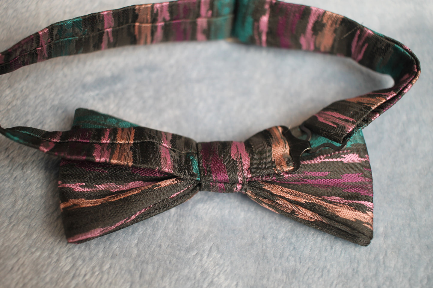 Vintage pre-tied pink purple green pattern bow tie adjustable