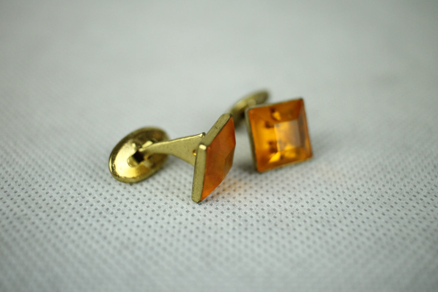 Vintage Gold Metal Orange Lucite Square Set Cufflinks