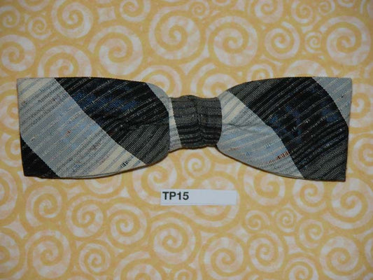 Vintage 1950s black grey slubbed weave U.S.A clip on bow tie