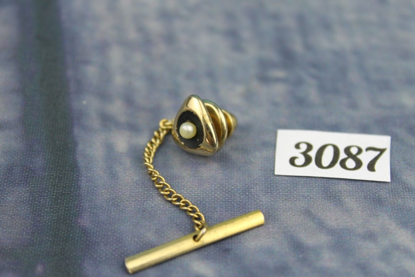 Vintage Gold Metal With Black Faux Pearl Triangle Shape Tie Pin