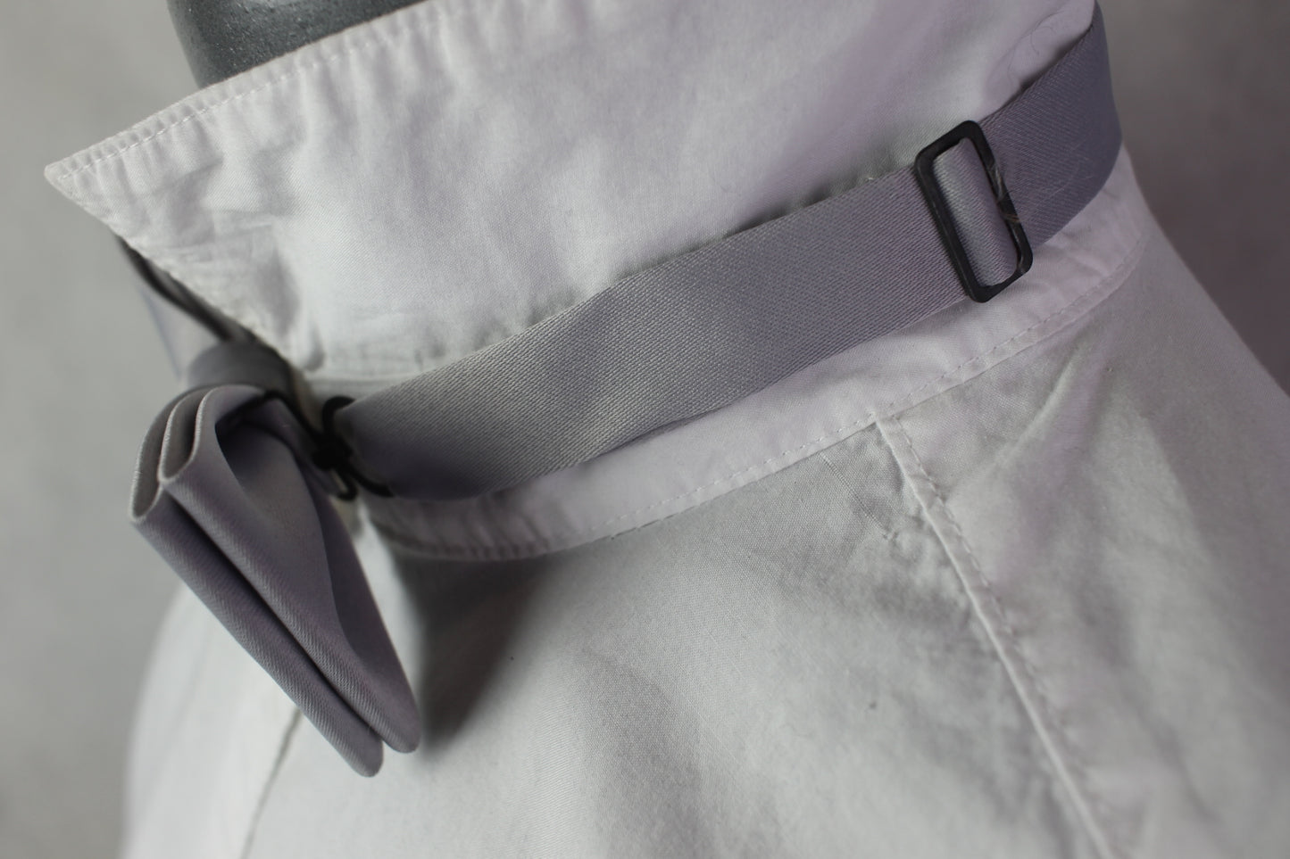 Vintage pre-tied silver grey bow tie adjustable still in box