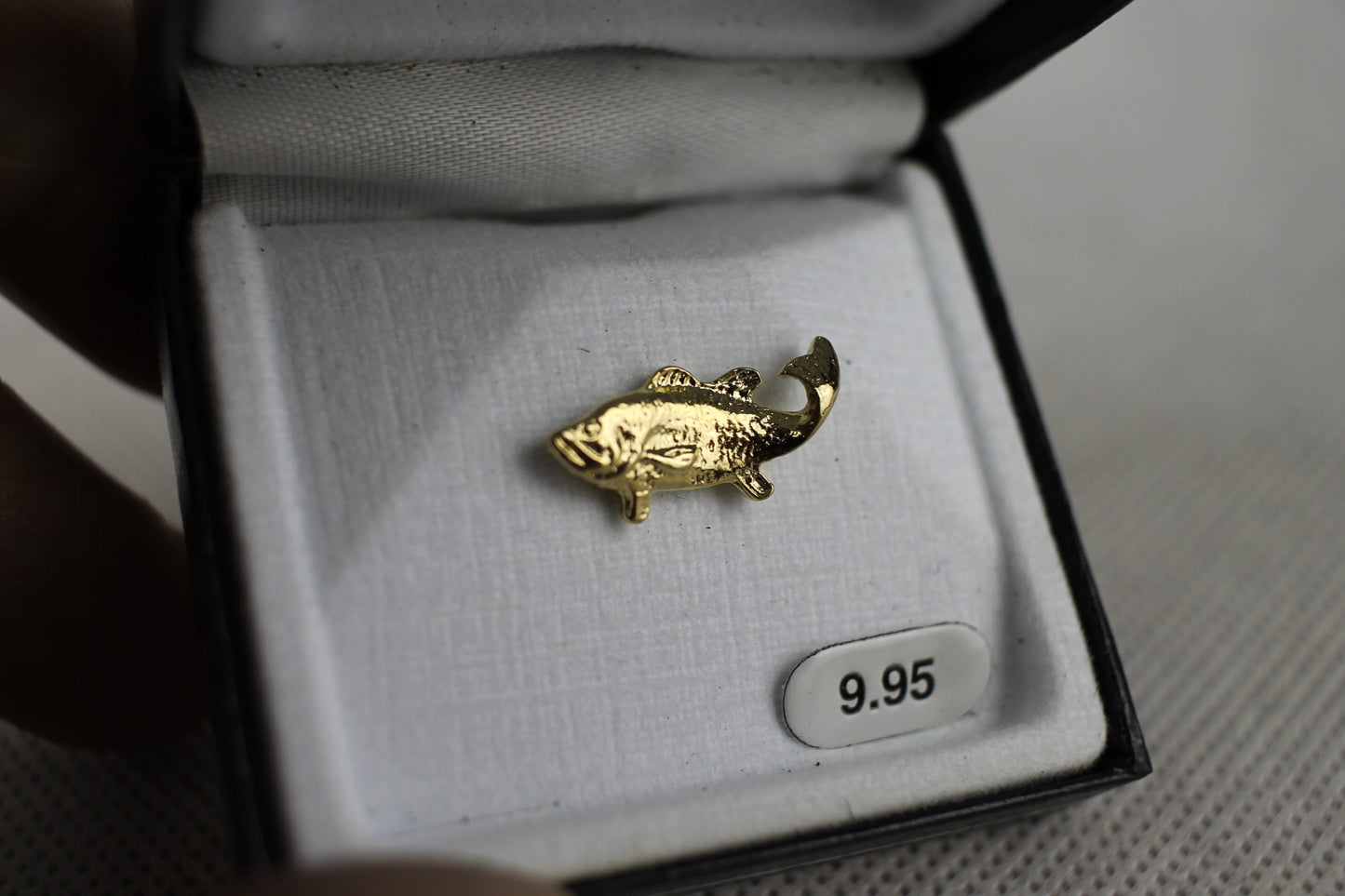 Vintage Colibri Gold Metal Fish Tie Pin