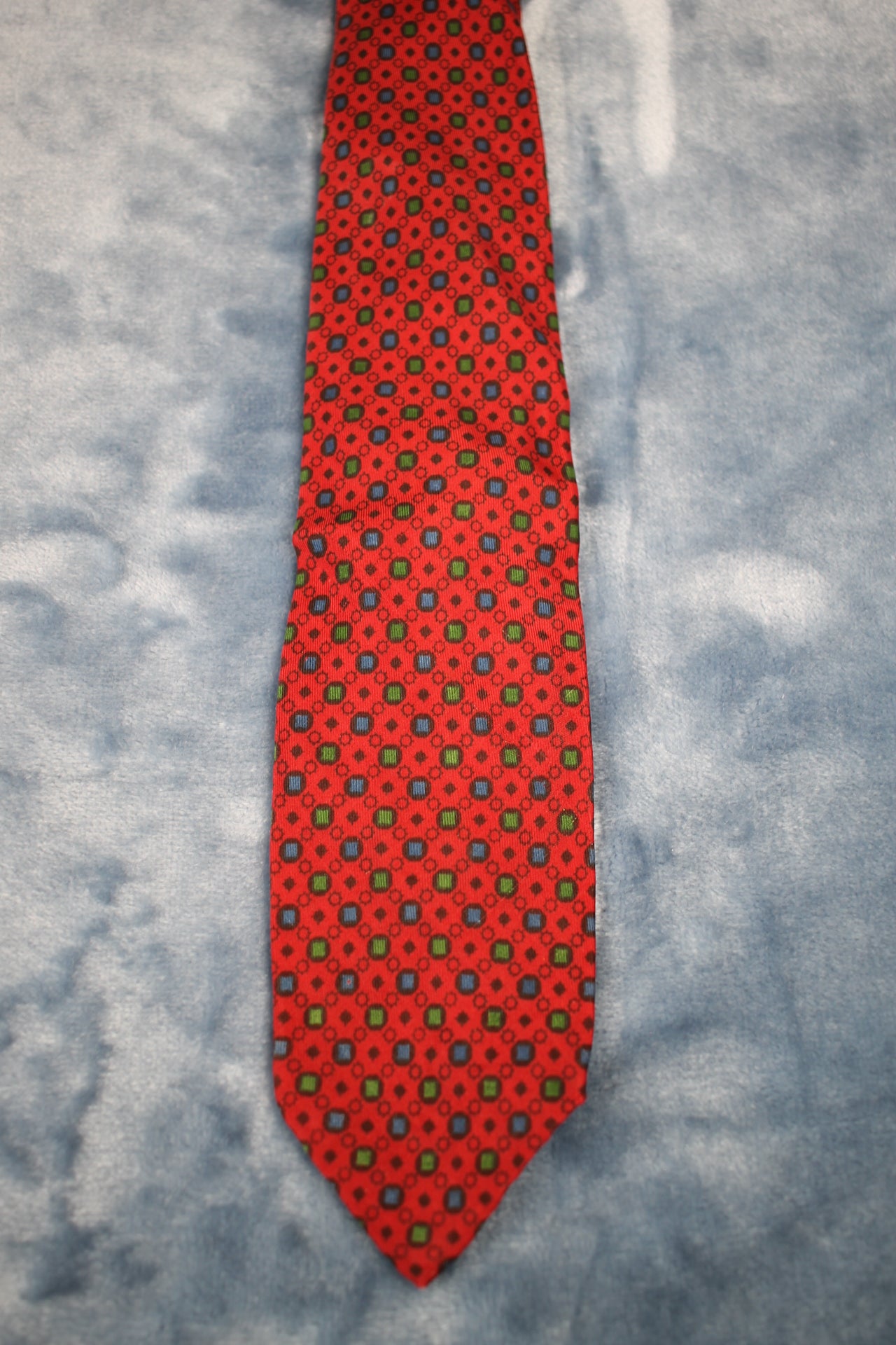 Vintage Boyds 1940s/50s all silk dark red blue green dot pattern tie