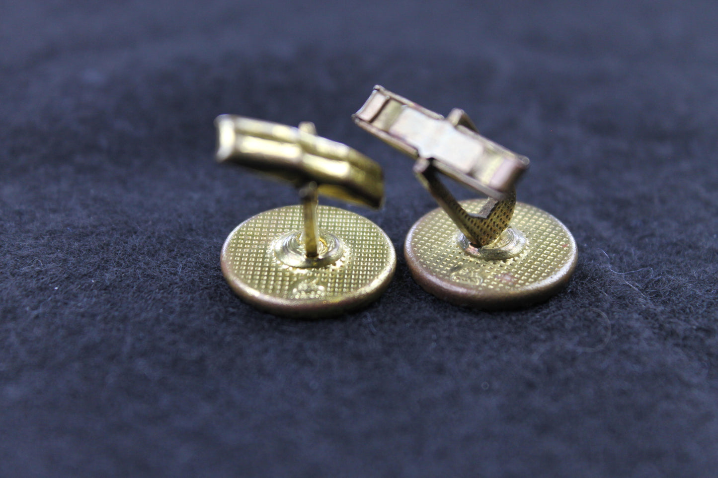 Vintage Round Spiral Cut Facet Centre Silver Face Cufflinks