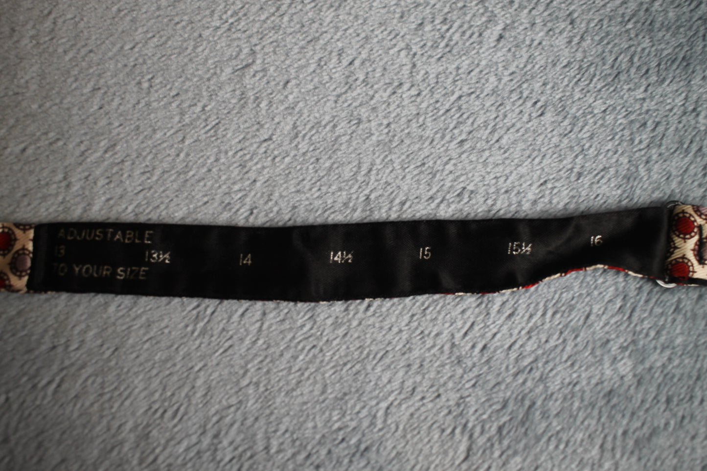 Vintage self tie thistle end cream red lilac circle pattern bow tie adjustable