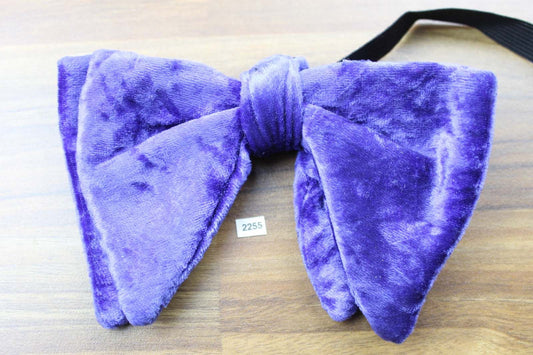 Vintage 1970s Pre Tied Drop Bow Tie Blue Crushed Velvet Adjustable