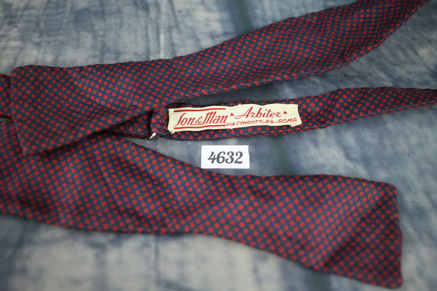 Vintage Italian self tie paddle end navy red polka dot bow tie adjustable