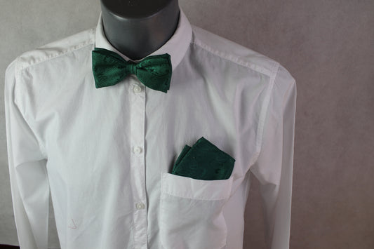 Vintage Frederick Theak pre-tied green jacquard bow tie and handkerchief set adjustable