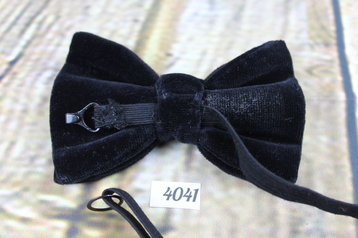 Vintage Classic Black Velvet Pre Tied Bow Tie Adjustable
