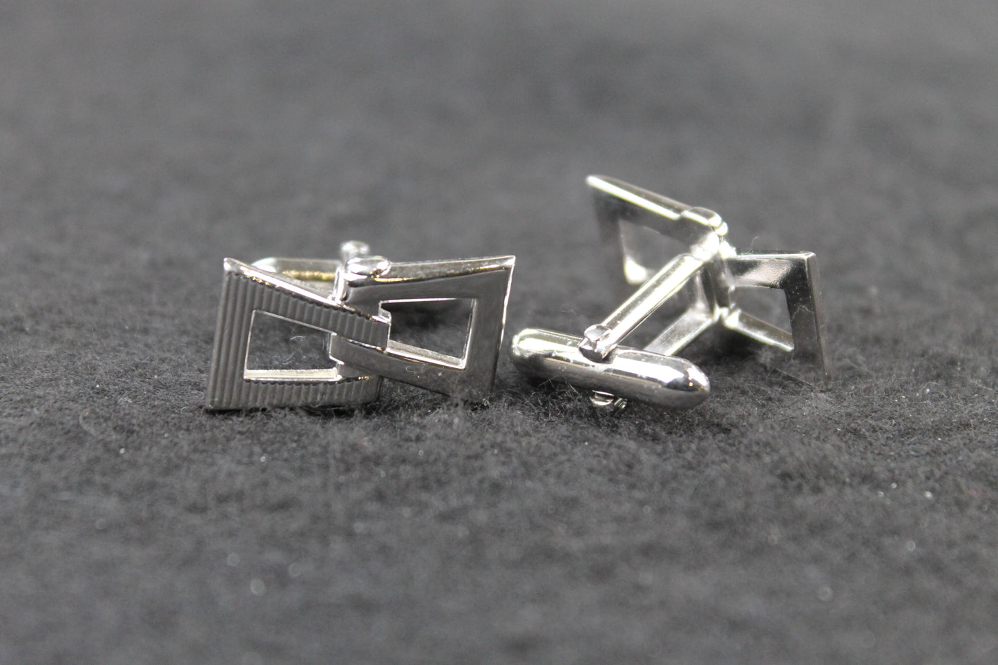 Vintage Silver Interlinked Rhombus Cufflinks