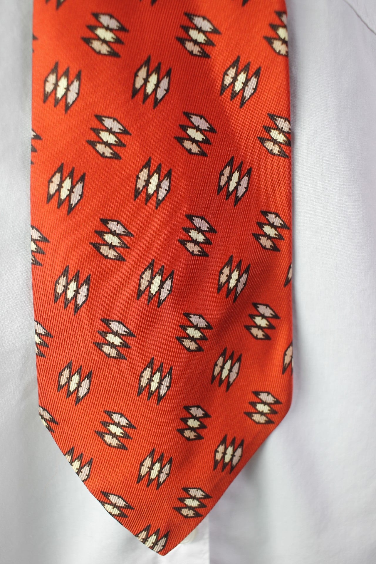 Vintage Beau Brummell red cream pink lilac pattern swing tie