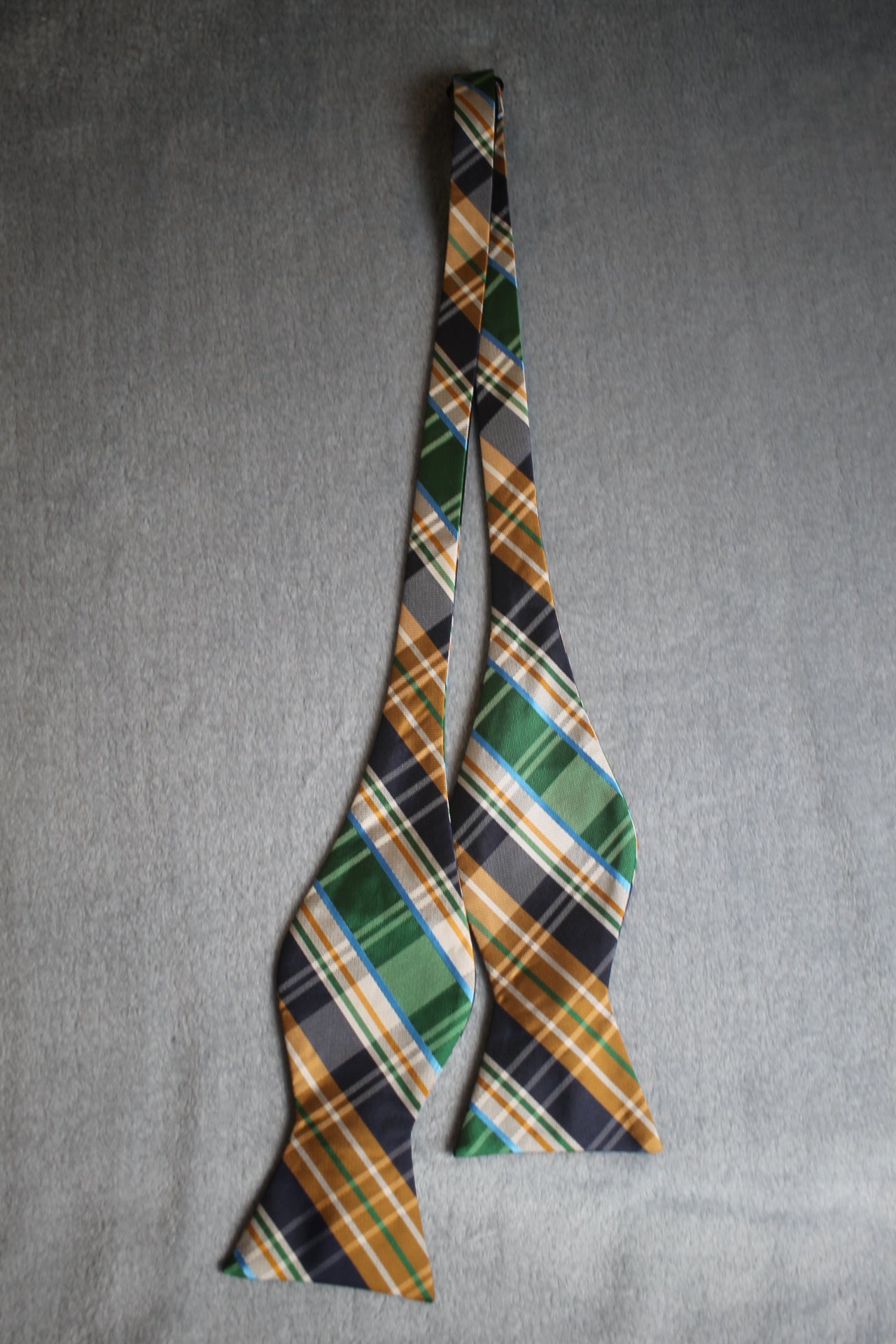 Vintage self tie thistle end green blue brown tartan pattern bow tie adjustable