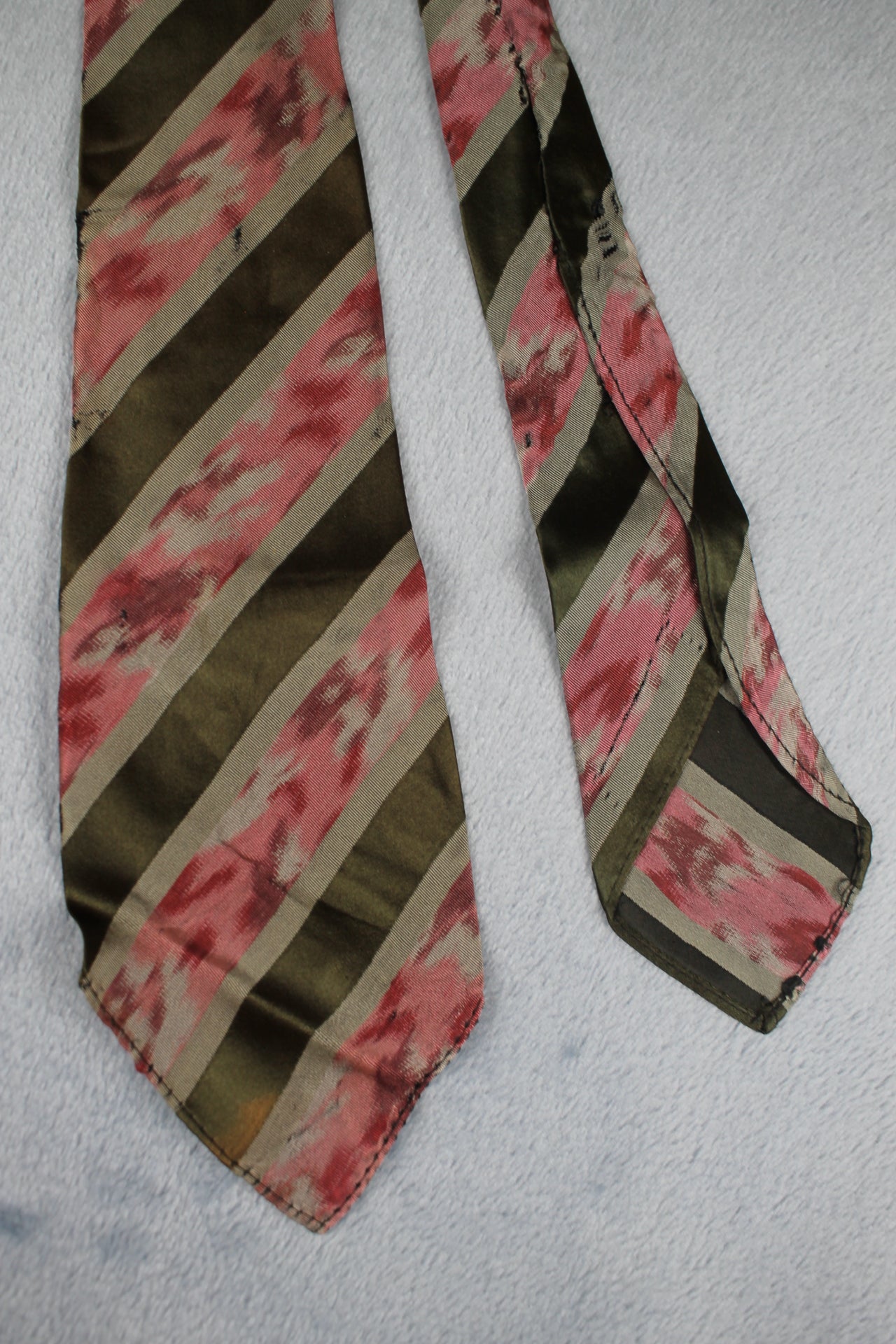 Vintage 1940s handmade green pink striped swing tie