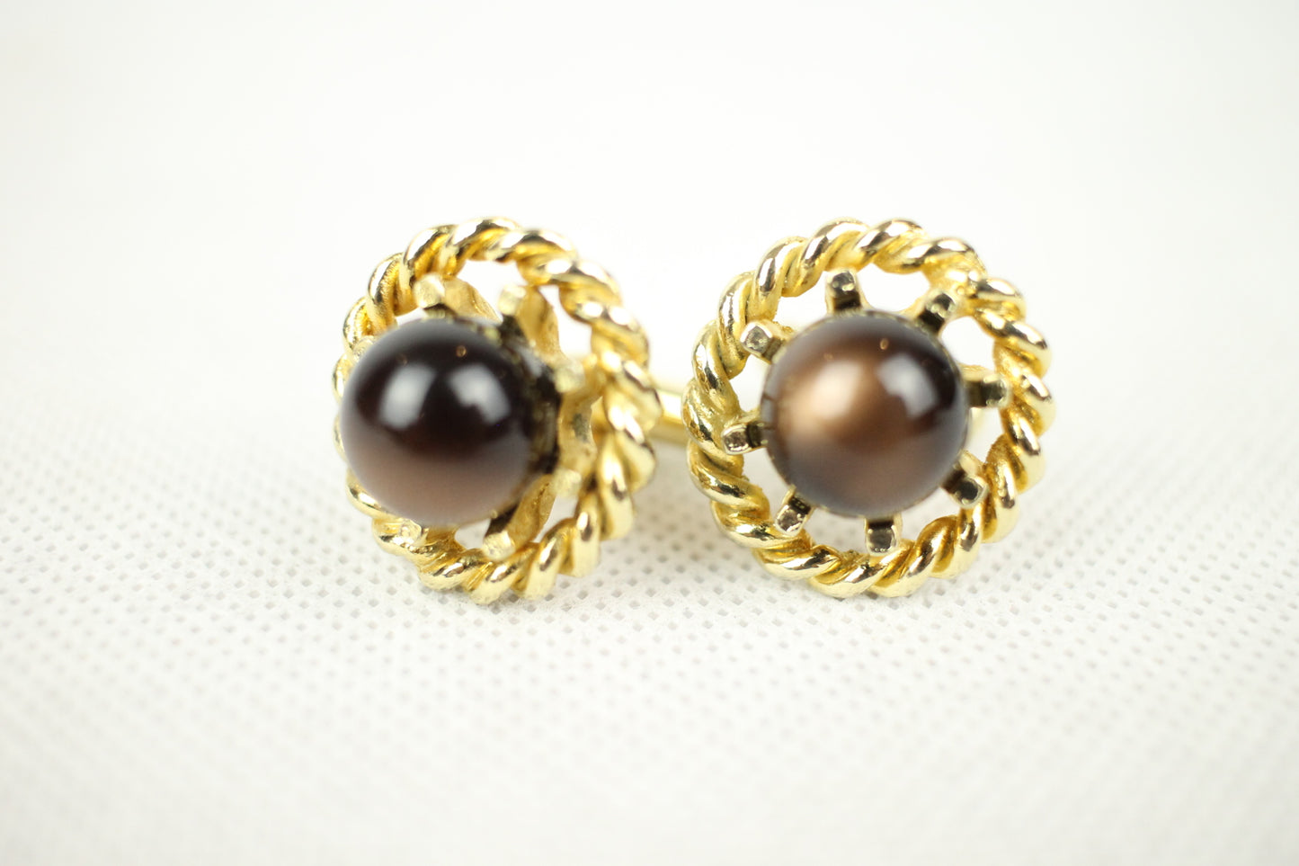 Vintage Gold Metal Rope Mount Smokey Lucite Ball Cuff Links