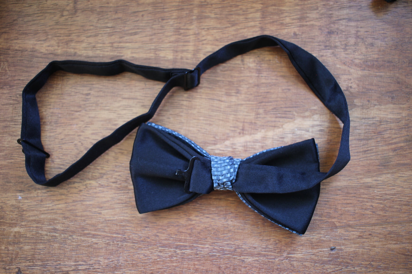Vintage pre-tied blue square pattern bow tie adjustable