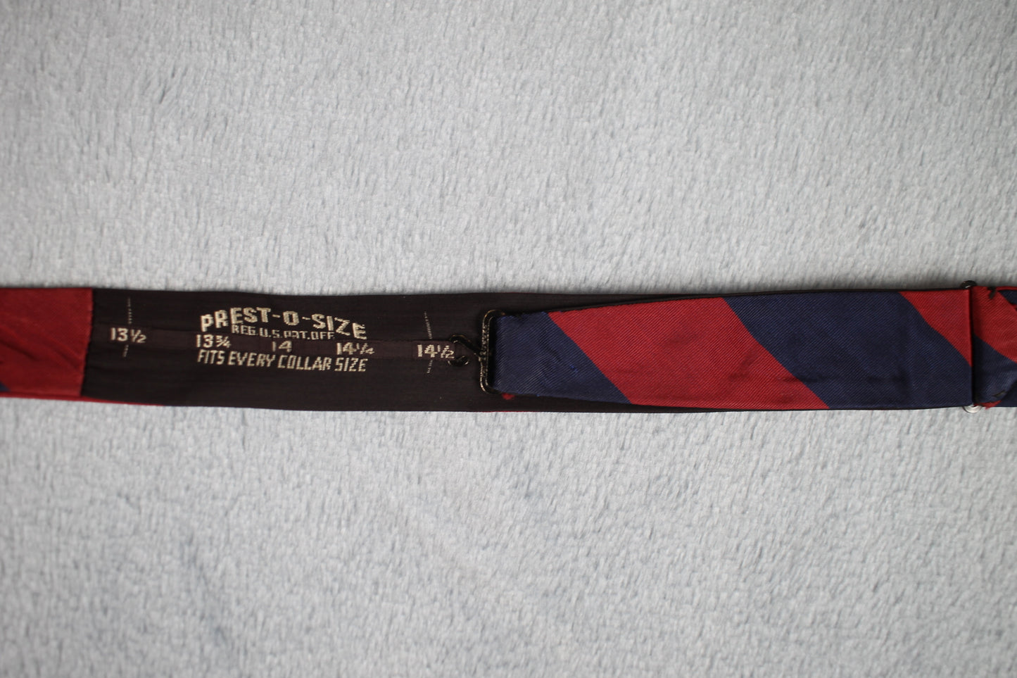 Vintage Prest-o-Size self tie arrow end navy red bow tie adjustable