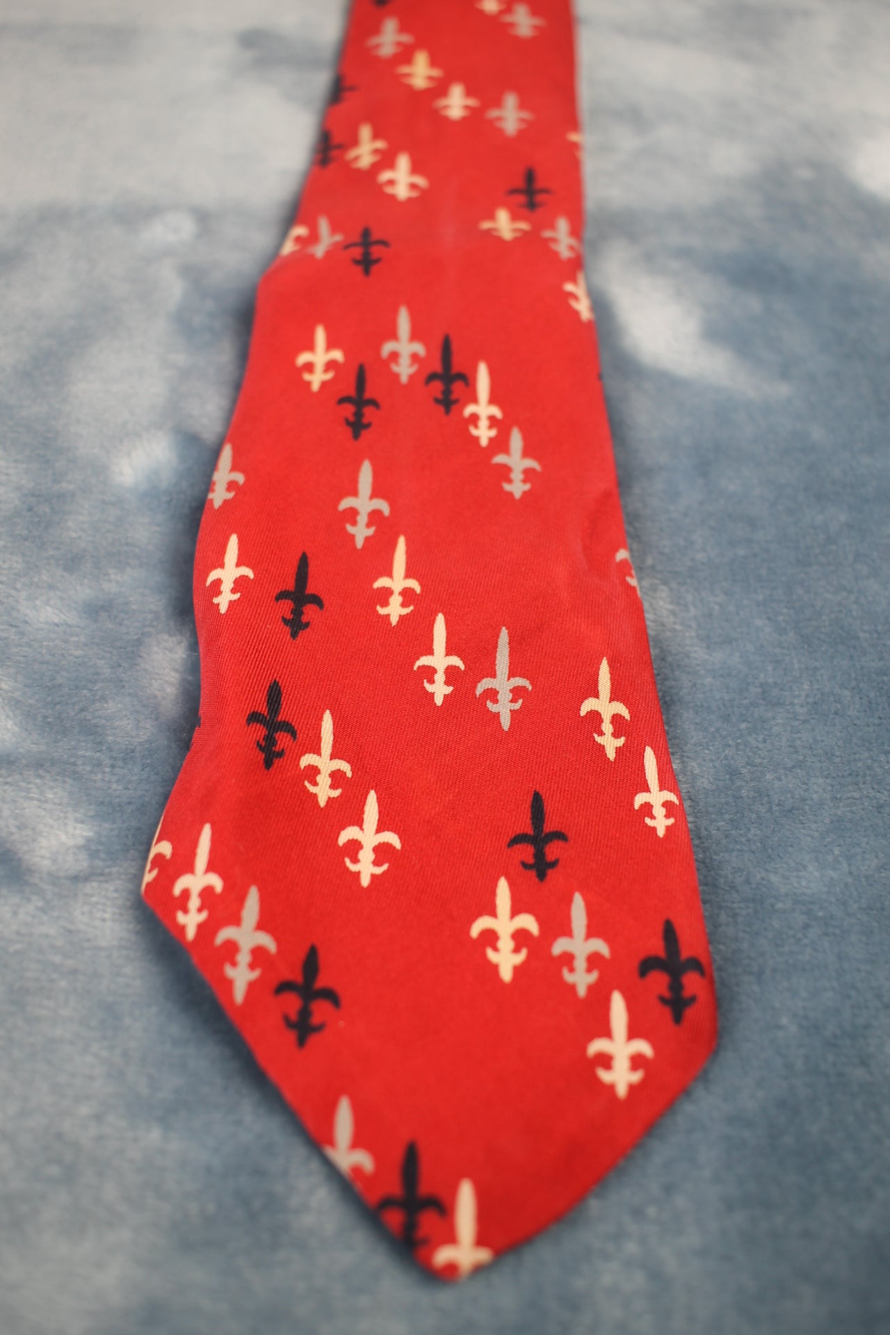 Vintage Red Black White Silver Motifs Pattern Tie 1940s/50s