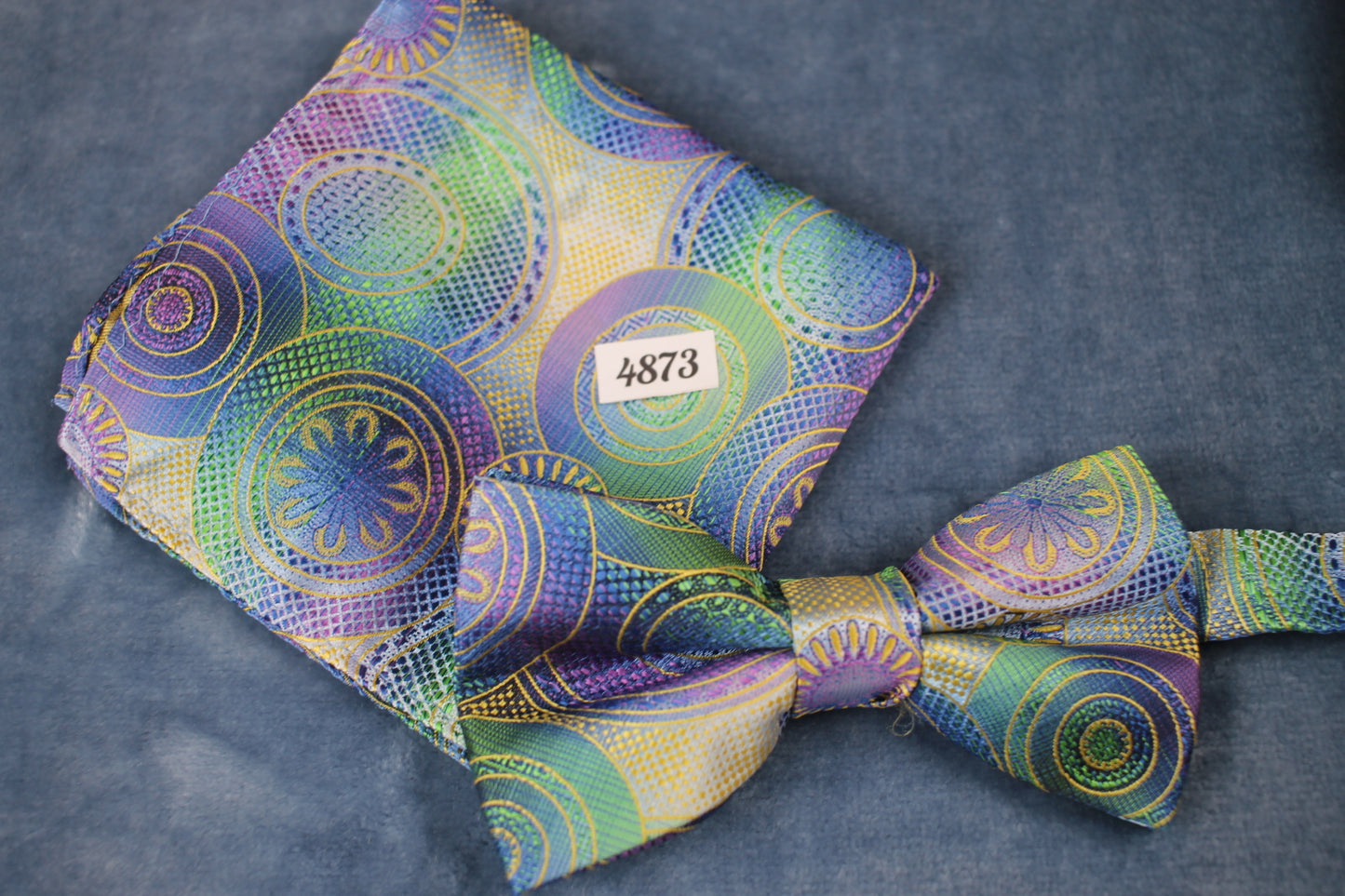 Vintage Stacy Adams pre-tied bow tie and Handkerchief Set green blue purple yellow circles pattern adjustable