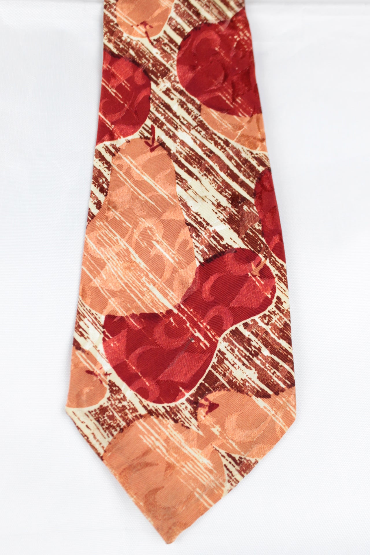 Vintage 1950s Silverwood's Oranges Reds Pear Pattern Jacquard Swing Tie