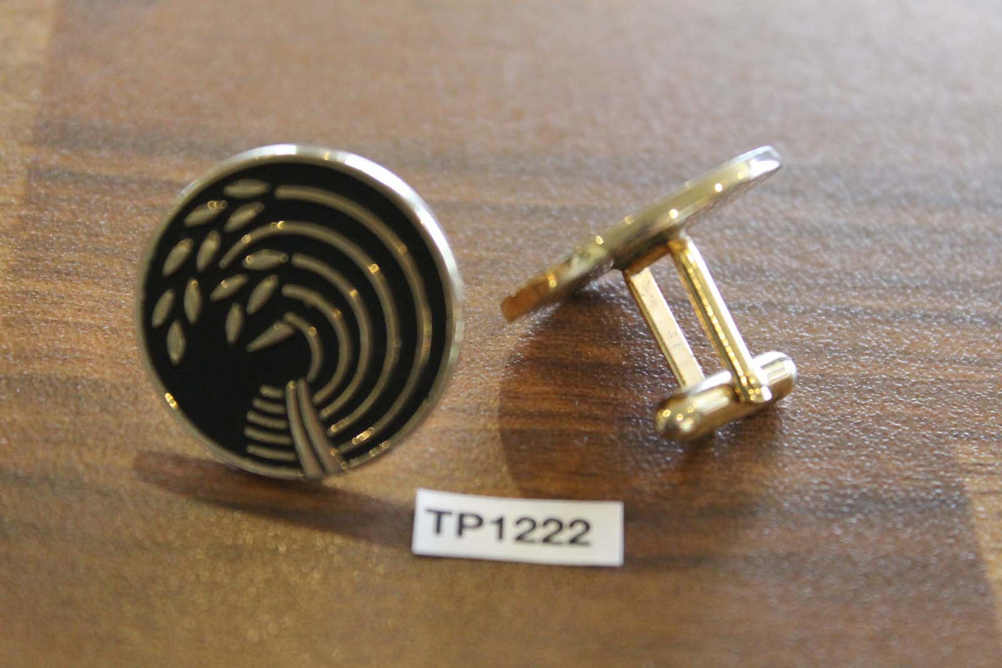 Vintage gold metal black corn sheaths cuff links