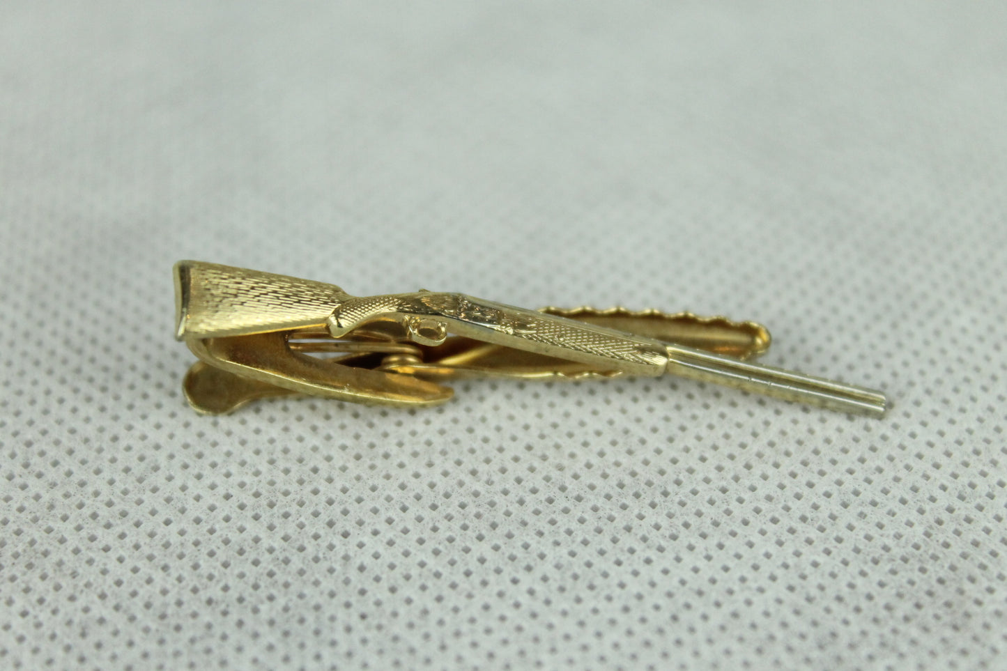 Vintage Hickok Gold Metal Rifle Tie Clip