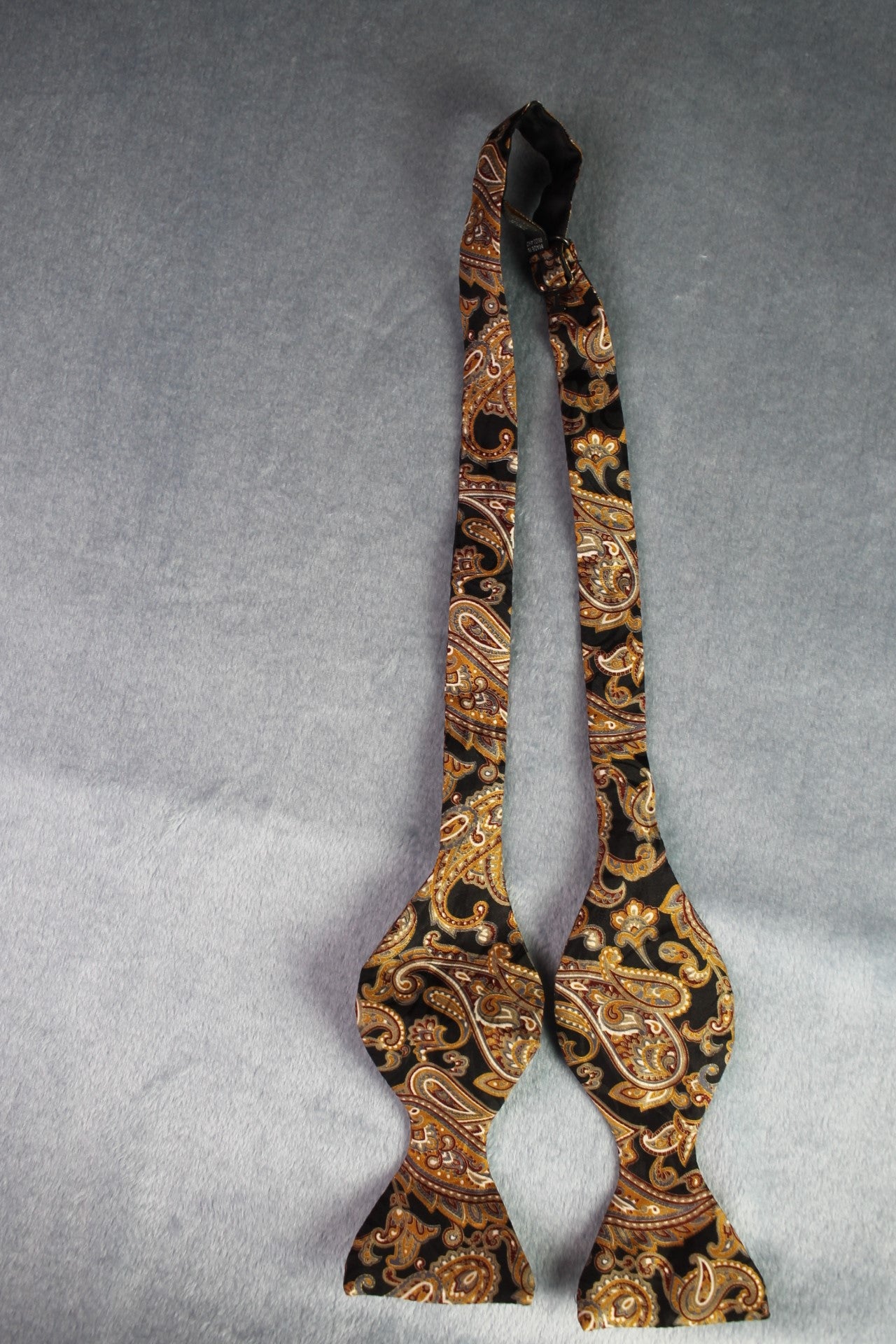 Vintage Frederick Theak silk self tie thistle end black gold paisley bow tie adjustable