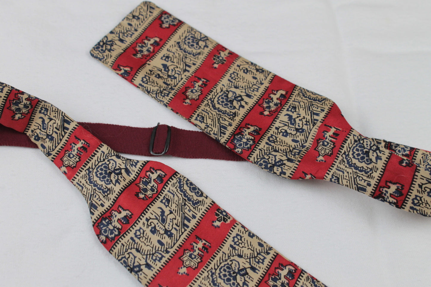 Vintage Red Cream Self Tie Adjustable Paddle Bow Tie
