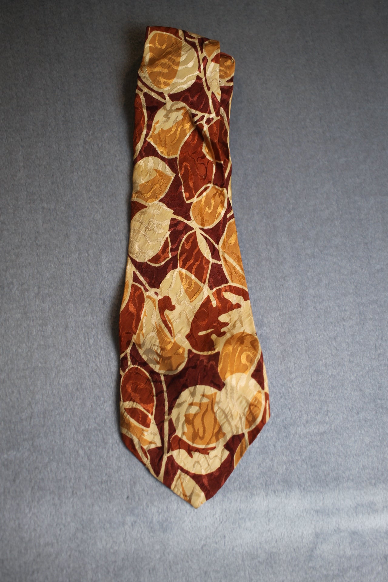 Vintage Style Club 1940s/50s brown copper cream pattern swing tie