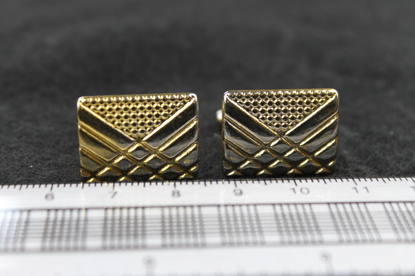 Vintage Oblong Gold Metal Woven Pattern Cufflinks