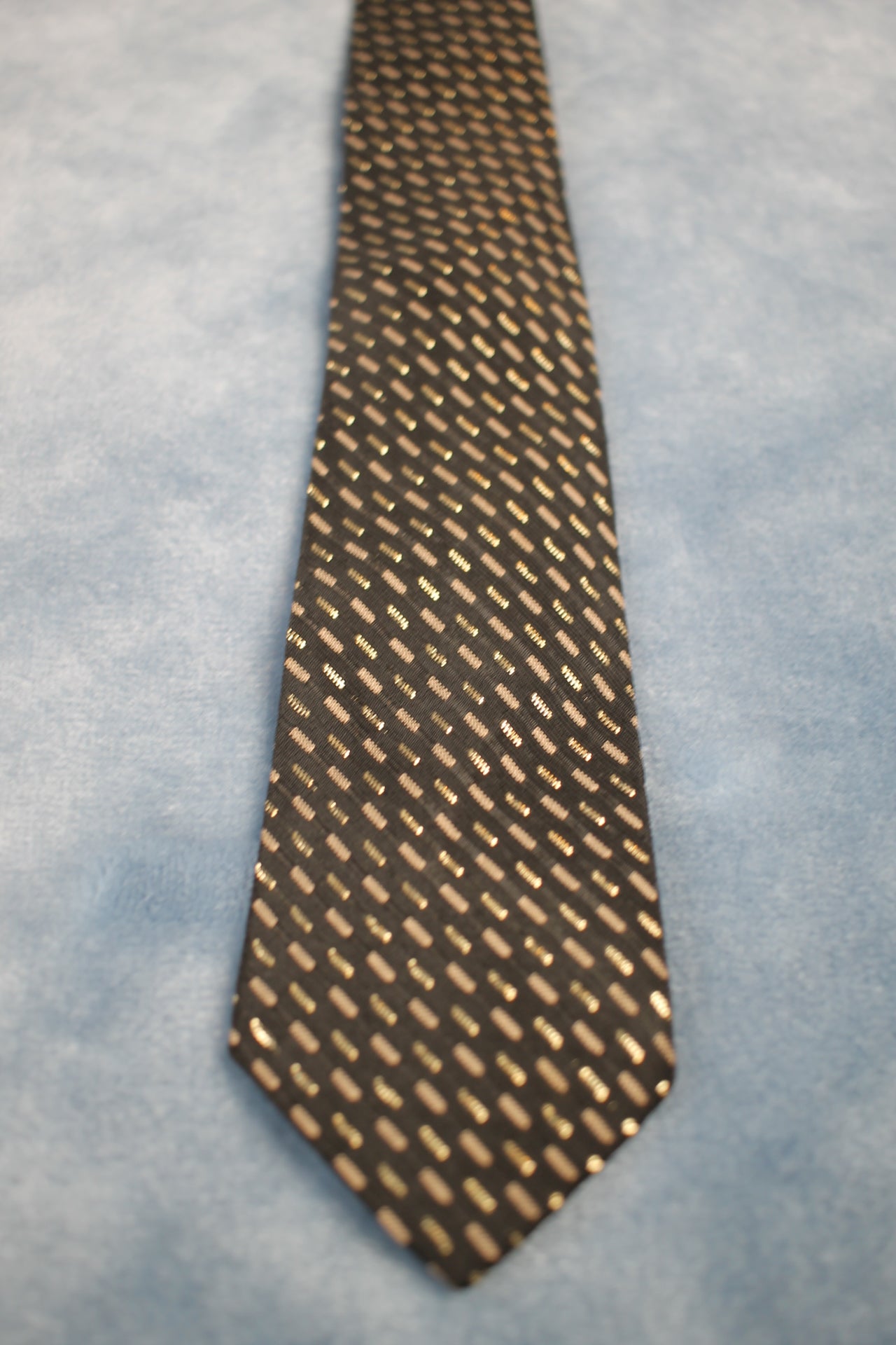 Vintage Black Gold Pattern Skinny Tie 1940s/50s