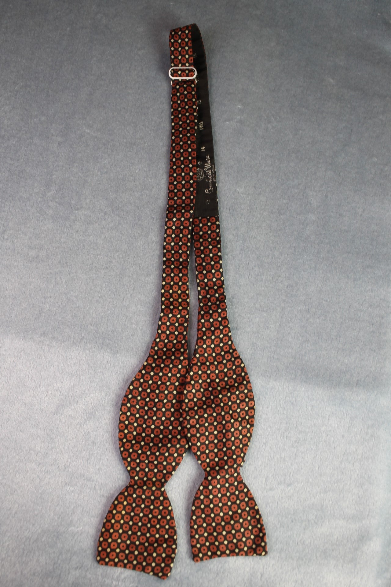 Vintage Countess Wara self tie thistle end orange brown white circle pattern bow tie adjustable