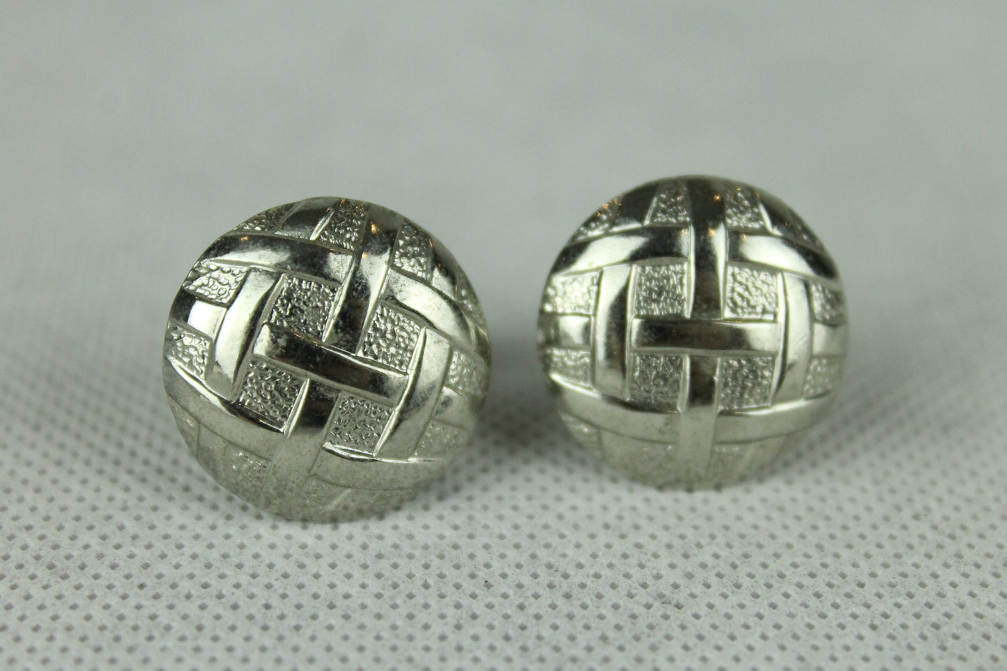 Vintage Silver Basket Weave Large Button Style Cuff Links