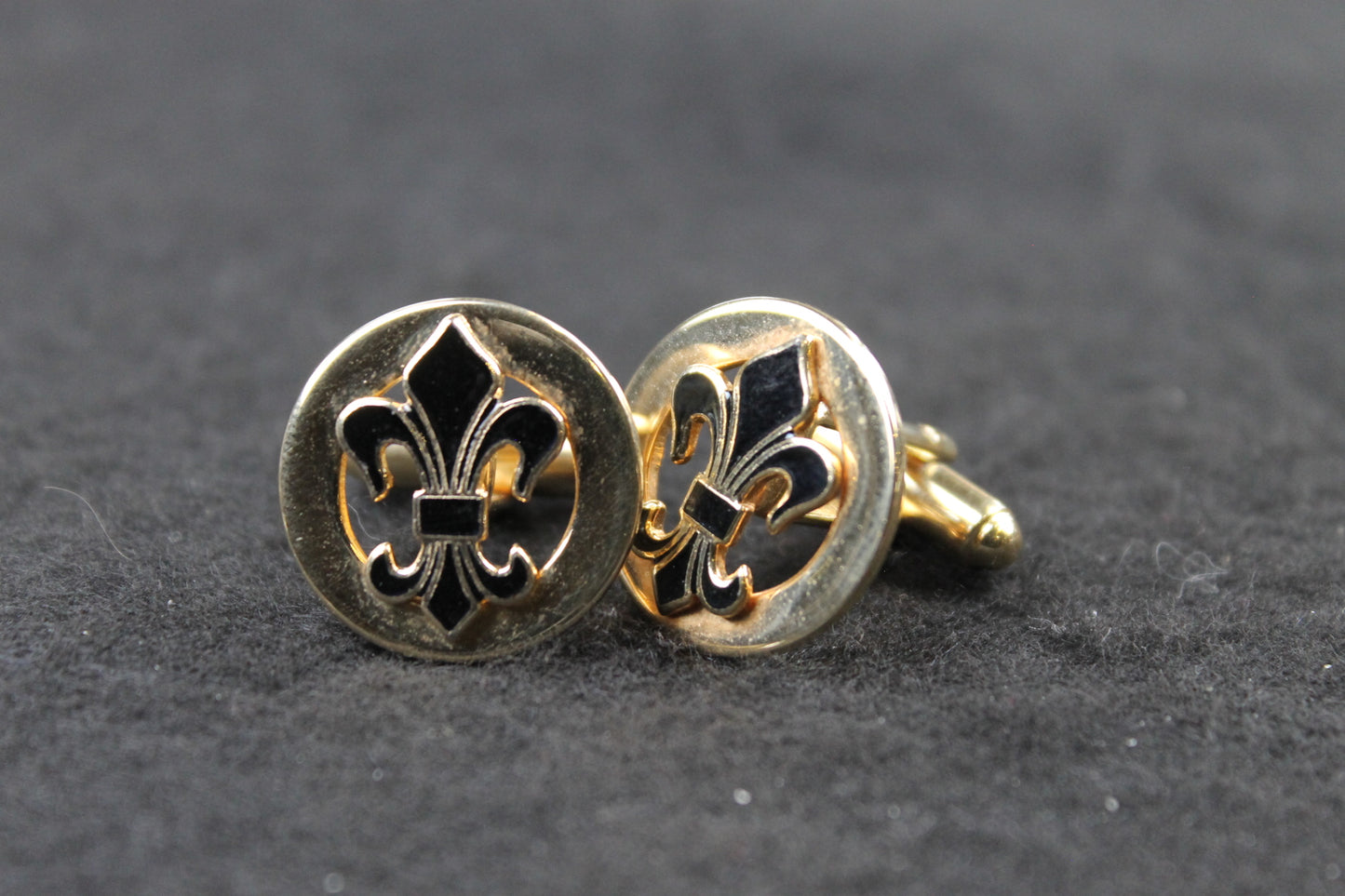 Vintage Fleur de Lys Cufflinks Gold Metal and Enamel