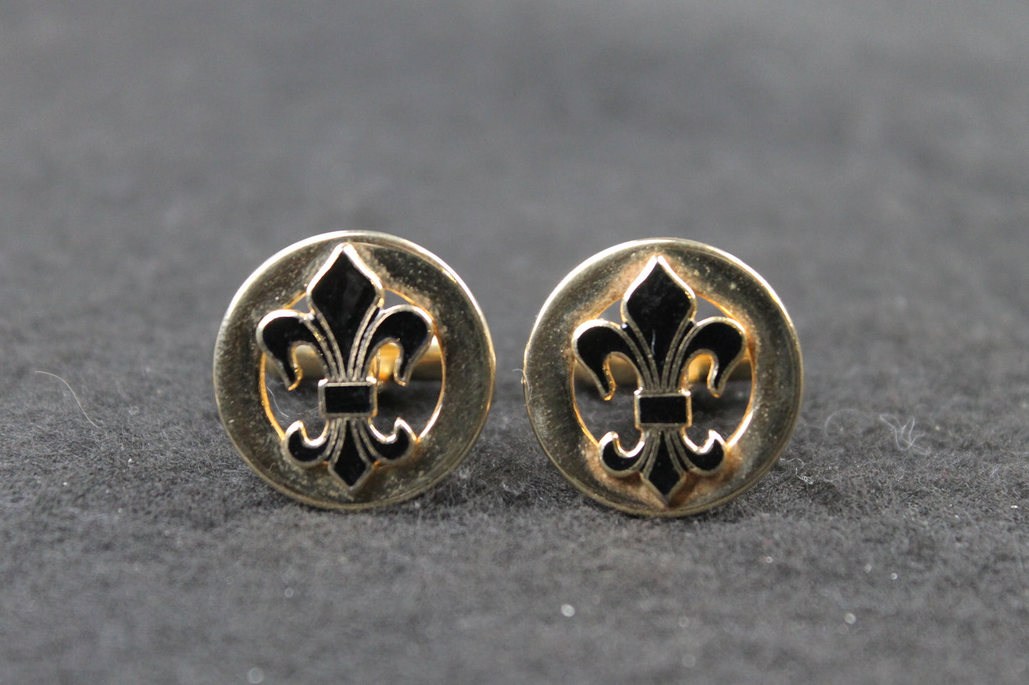 Vintage Fleur de Lys Cufflinks Gold Metal and Enamel