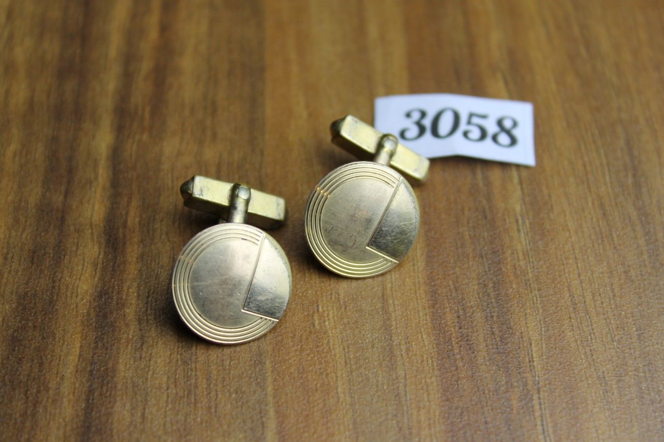 Vintage Swank Gold Metal Art Deco Style Cuff Links