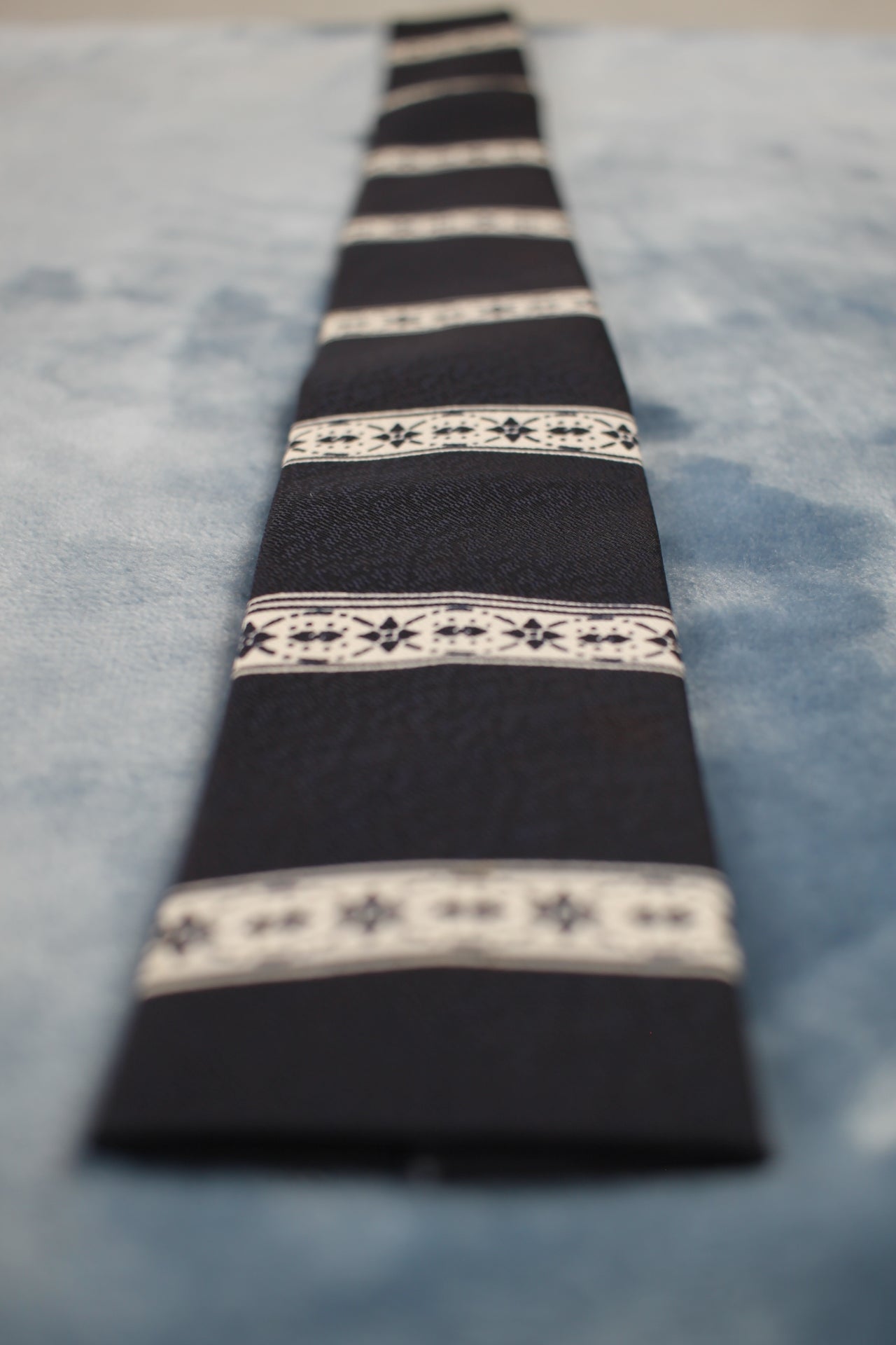 Vintage Lord Harcount Dark Blue White Pattern Square cut Skinny Tie 1940s/50s