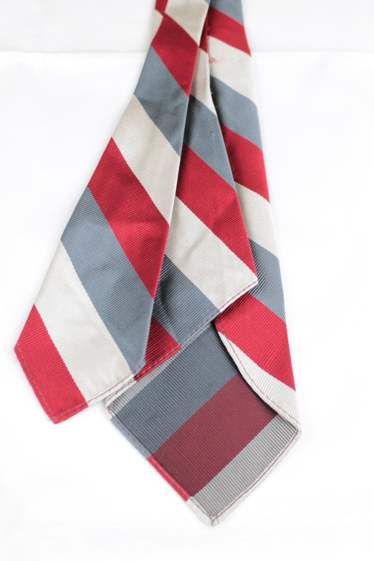 Vintage Silverwoods Southern California 1950s all silk burgundy grey cream striped swing tie