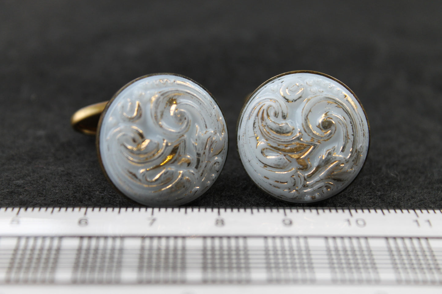 Vintage Pastel Relief Pattern Cufflinks