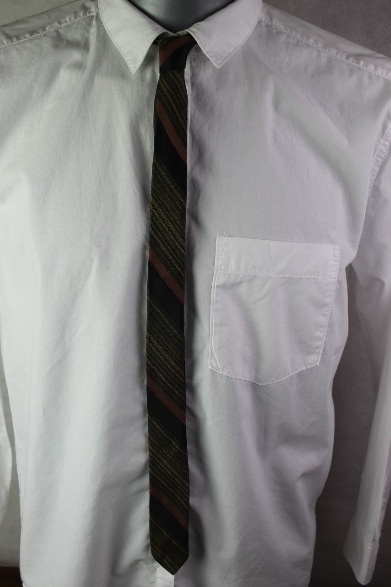 Vintage Famous Barr all silk brown gold green striped pattern skinny tie