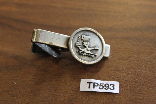 Vintage Silver Metal Barbeque Chef Tie Pin