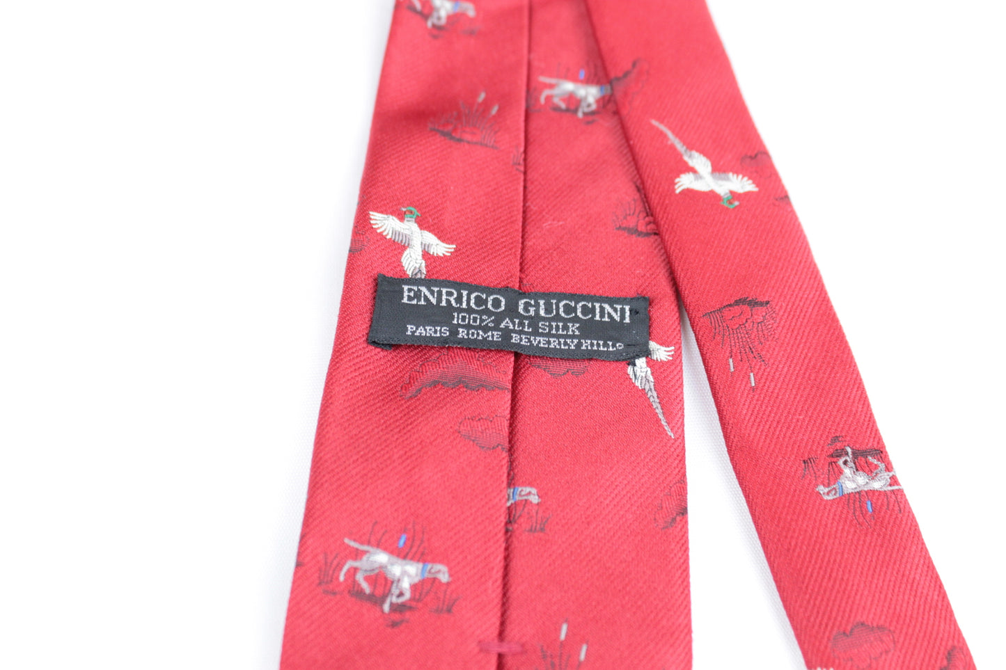 Vintage Enrico Guccini red pheasants pointer dogs tie