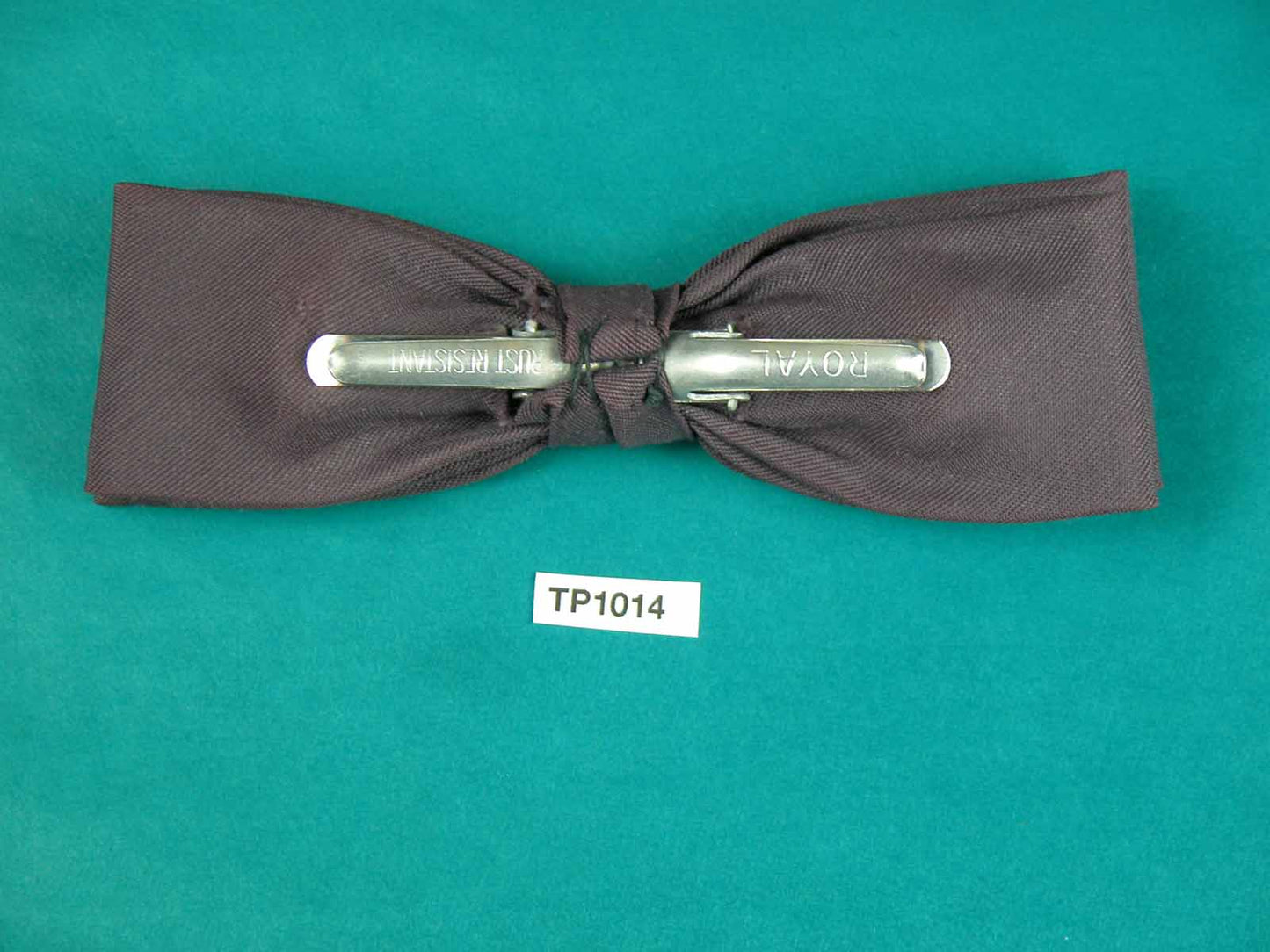 Vintage aubergine square end clip on bow tie
